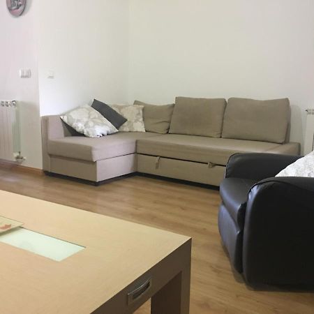 Apartamentos Turisticos Rio Gallego Fontellas  Екстер'єр фото