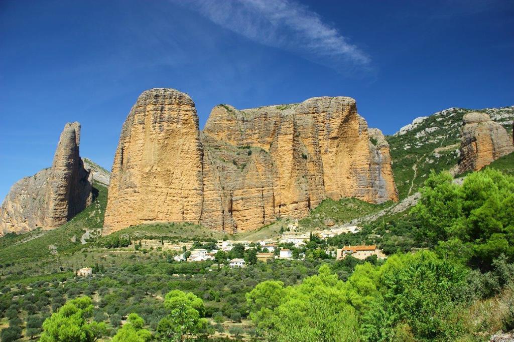 Apartamentos Turisticos Rio Gallego Fontellas  Екстер'єр фото