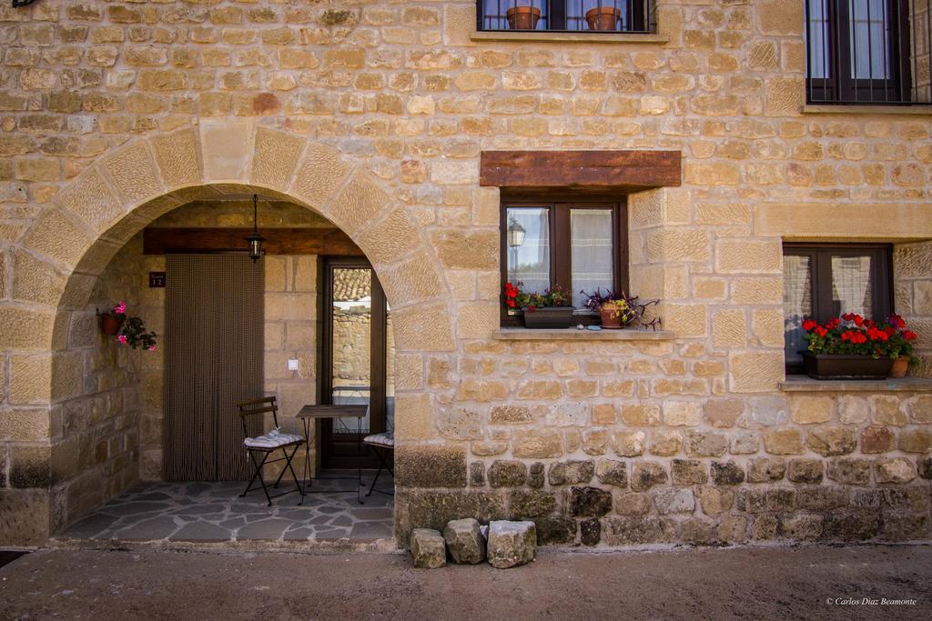 Apartamentos Turisticos Rio Gallego Fontellas  Екстер'єр фото